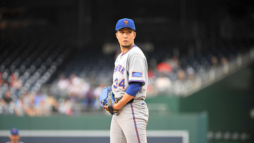 Kodai Senga prefers to remain with Mets in 2026