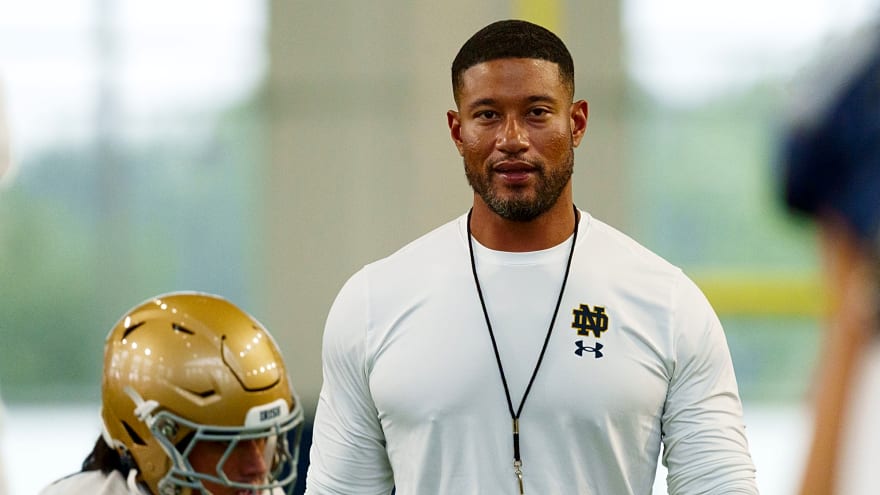 Notre Dame stands firm: Too late to add eligible 2022 players
