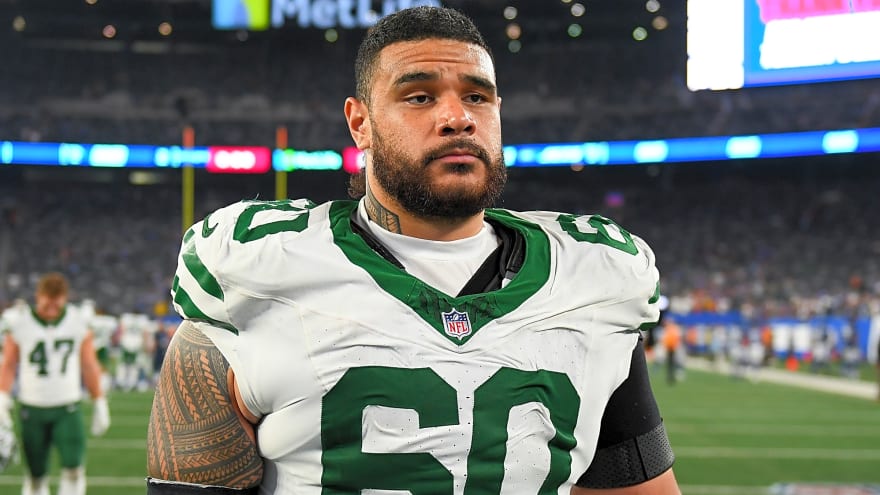 Jets Sign Kohl Levao to Active Roster; Grupe and Clark Return