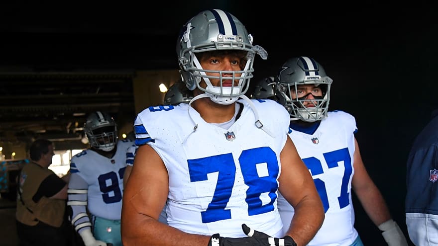 Terence Steele’s injury scare poses bigger question at RT