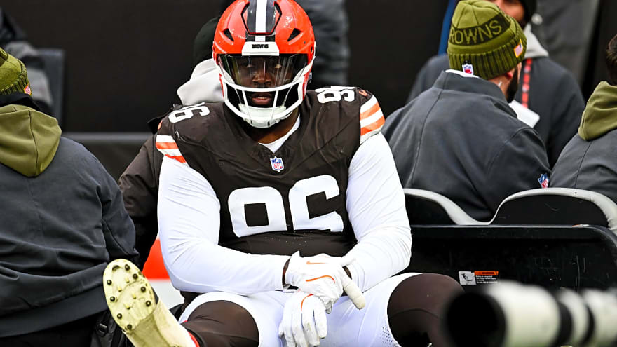 Browns DT Maliek Collins out for season