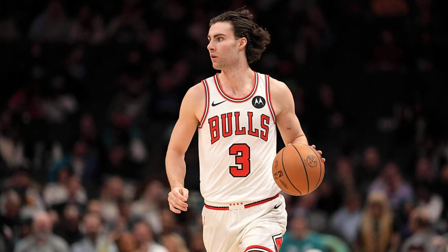 Bulls vs. Hornets: Chicago Erases 13-Point Deficit to Snap Skid in Charlotte Thriller