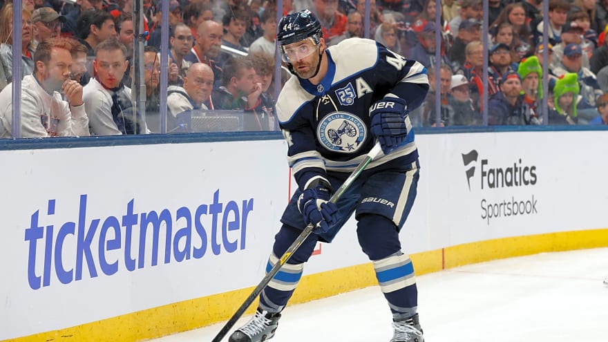 Blue Jackets To Re-Sign Erik Gudbranson