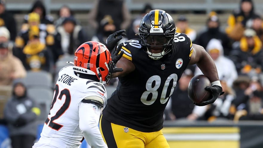Steelers' Promising Offensive Weapon Reveals Brutal Welcome-To-NFL Moment Against 2 Stars