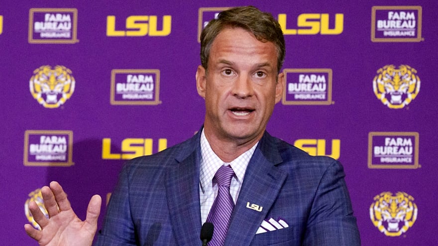 Internet Reacts to Viral Lane Kiffin Quote In Vanity Fair Profile