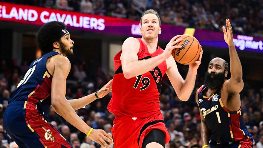 Is Jakob out of the series? How do the Raptors beat the Cavs?