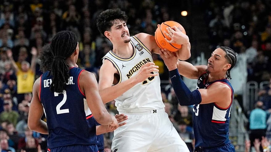 Thunder Sign Mara, Stirtz, Three Two-Way Players