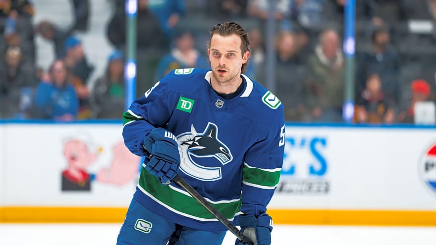 Blueger Is the Player You Count on in May: Great Maple Leafs Get