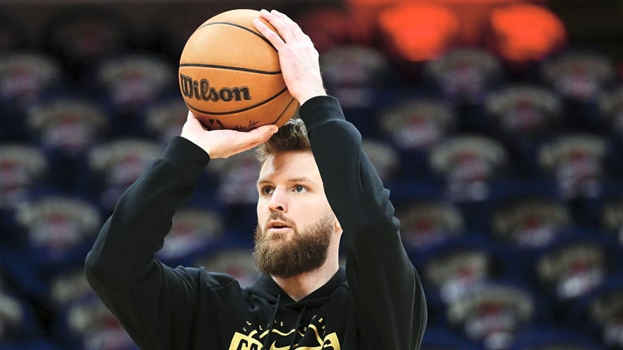 Dean Wade giving Cavs reason to stick with starting group