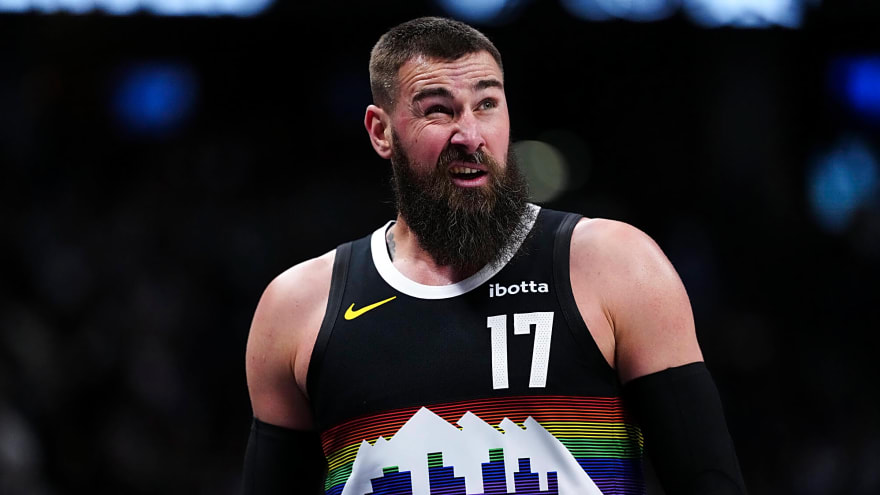 Nuggets waive veteran center Jonas Valanciunas