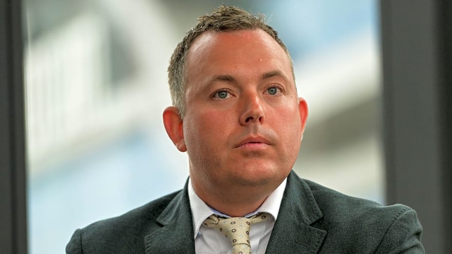 Bucks writer calls out GM John Horst for disappearing act amid team struggles