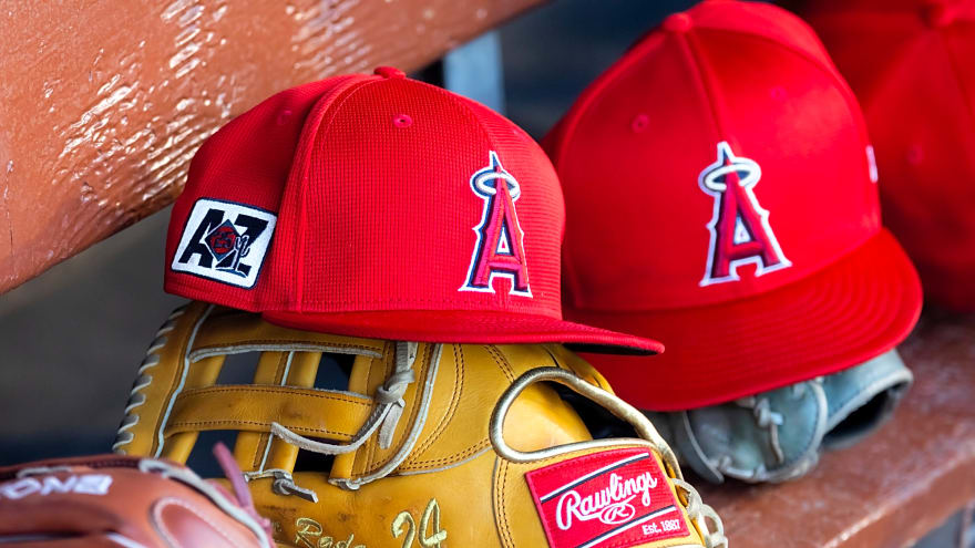 Angels select infielder Chad Stevens to MLB roster