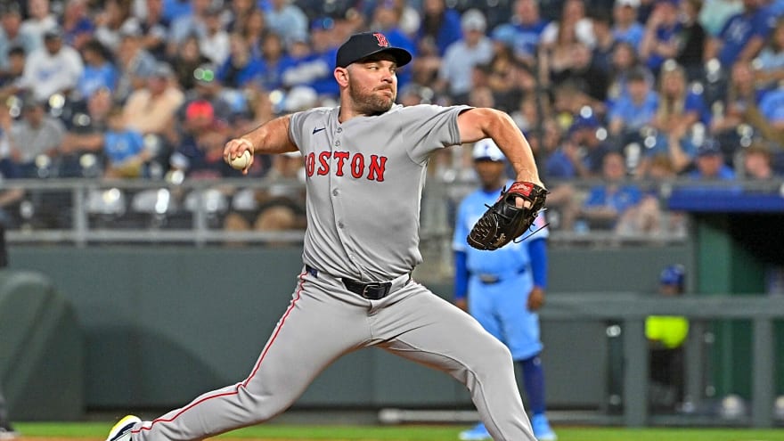 Cubs, Liam Hendriks Agree To Minor League Deal