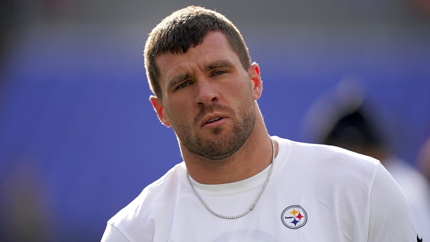 Steelers’ TJ Watt had the most heartwarming gesture on Christmas