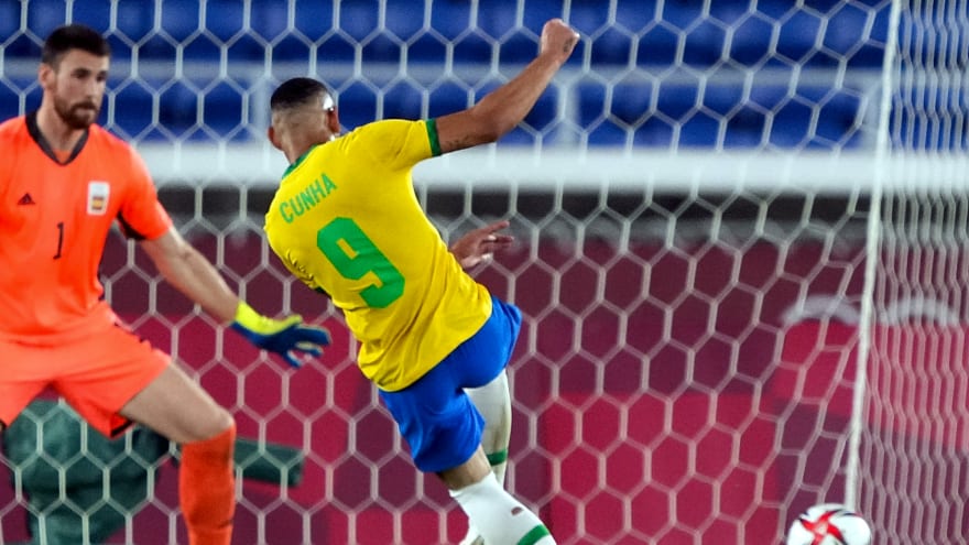 Matheus Cunha could face FA ban for incident against Arsenal