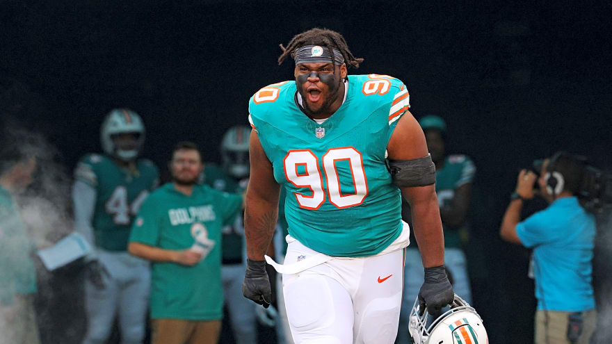 Dolphins Considering Shifting DL Kenneth Grant To IR-Return Slot