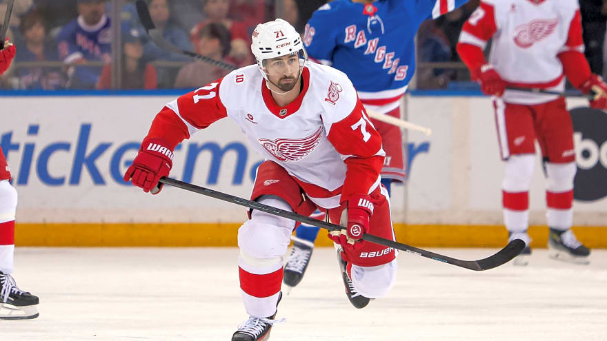 Who Looks Worse?: The 'Real Reason' Behind Larkin’s Rift With Yzerman