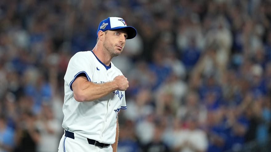 Max Scherzer plans to play in 2026