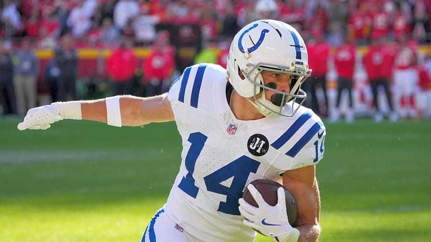 Is Daniel Jones close to helping Colts keep WR Alec Pierce?