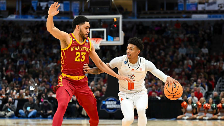 Cavs sign Tristan Enaruna to two-way contract