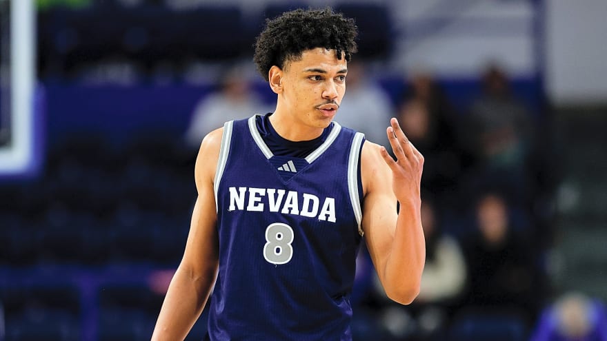 Clippers agree to a two-way contract with second-round pick