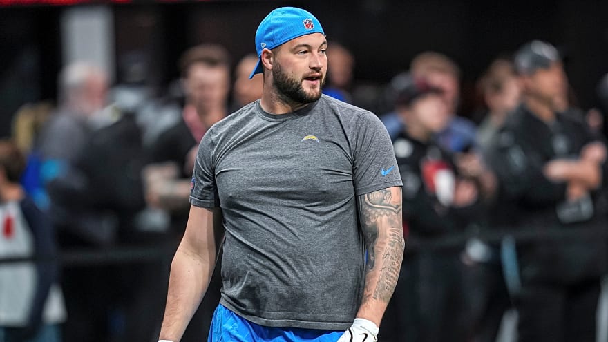 Falcons free agent signing part of early roster cuts