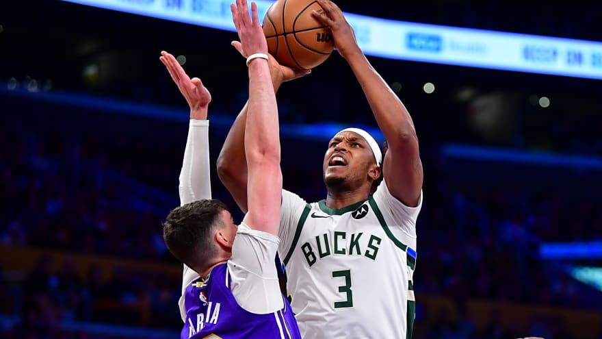 Milwaukee Bucks list 2 key players as OUT vs Oklahoma City Thunder