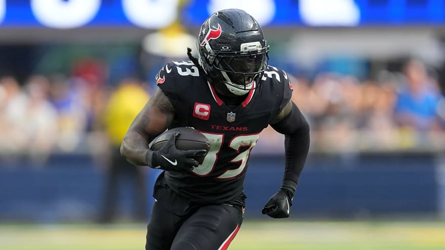 Raiders Sign RB Dare Ogunbowale