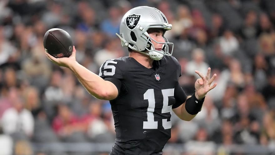 Raiders coach leaves door open to Fernando Mendoza as starting QB
