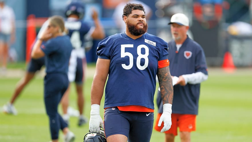 Darnell Wright shares perspective after record-breaking extension that should have Bears fans excited about his future