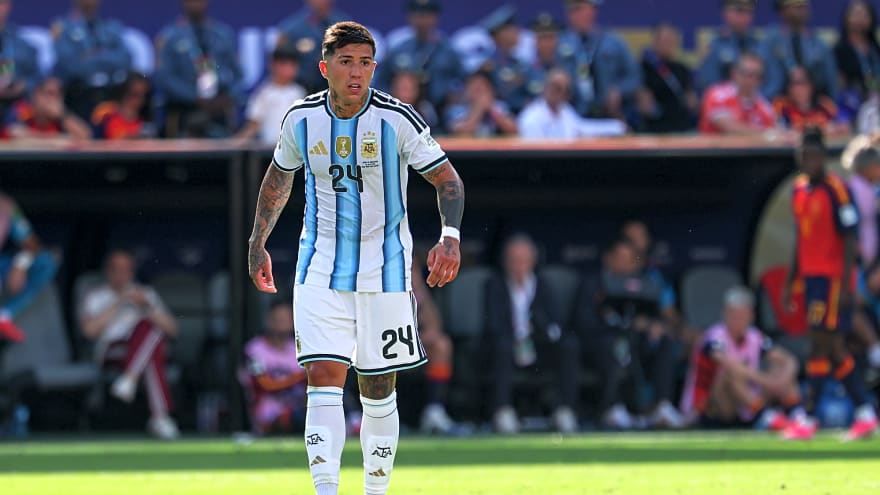 Surprise call made: Chelsea star makes transfer decision after enquiry