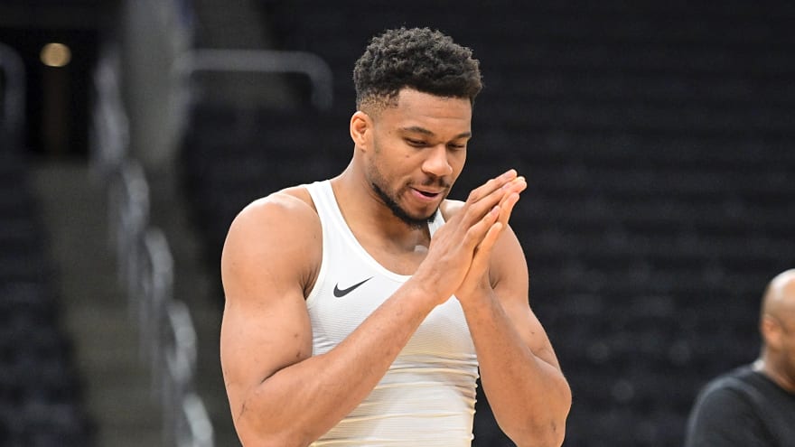 Bucks accused of blowing off Giannis Antetokounmpo’s trade requests