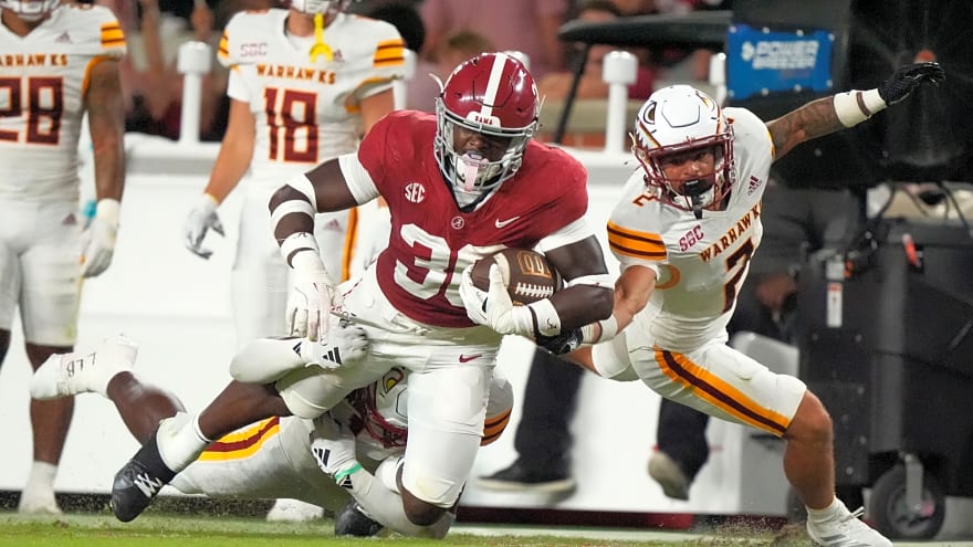 Who are the frontrunners to start for Alabama at inside linebacker ahead of spring football?
