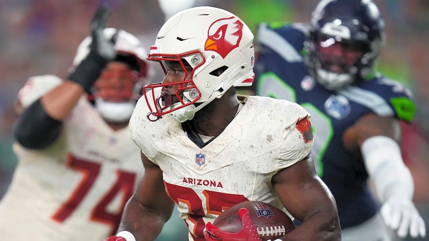 Cardinals make surprise appearance on WWE’s Monday Night RAW