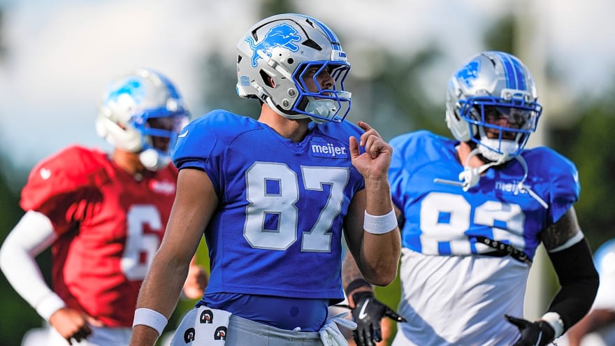 Lions Still Aiming For Sam LaPorta, Brian Branch Extensions