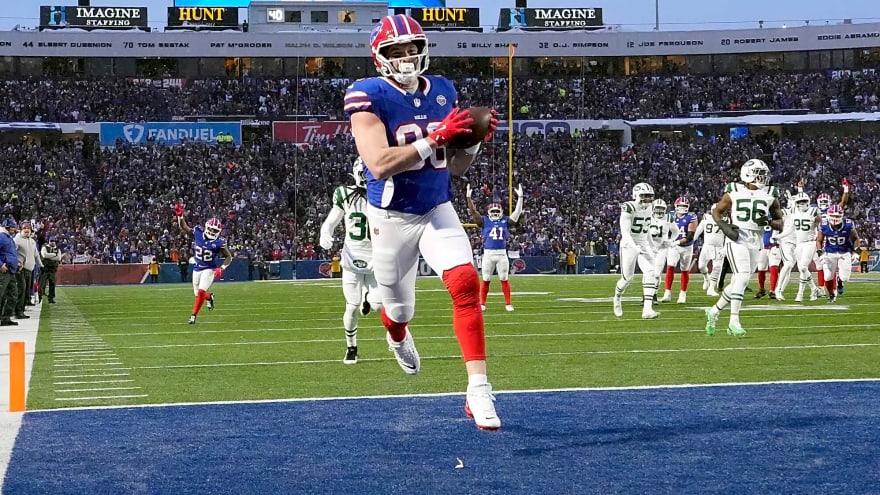 Report: Buffalo Bills agree to three-year deal with TE Dawson Knox