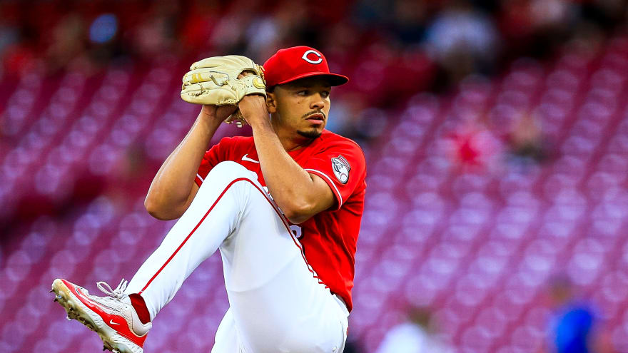 Cincinnati Reds Notes: Bullpen Blows it for Burns, Dunn Stays Hot, & Jorge Stays Hot in Chattanooga