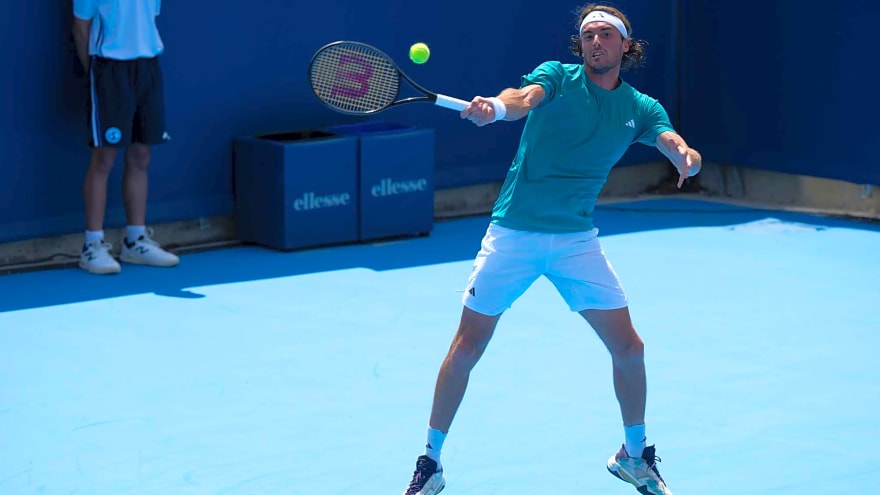 'I hope we can be neighbors': Stefanos Tsitsipas reacts to Djokovic’s move to Greece