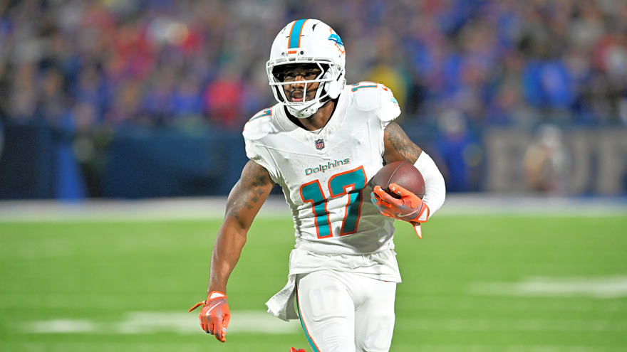 Steelers Miss Out On Prime Opportunity As Elite Playmaker Is Off The Market