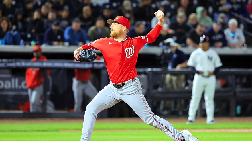 Nationals Designate Richard Lovelady For Assignment