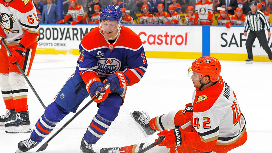 Zach Hyman Has Nothing But Praise for Mike Babcock