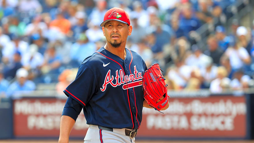 Braves Re-Sign Carlos Carrasco To Minor League Deal
