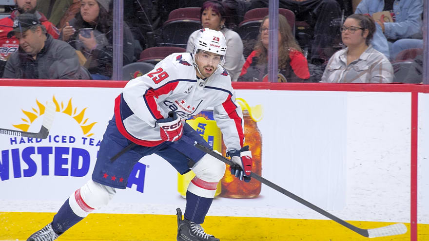 Pittsburgh Penguins Acquire Hendrix Lapierre