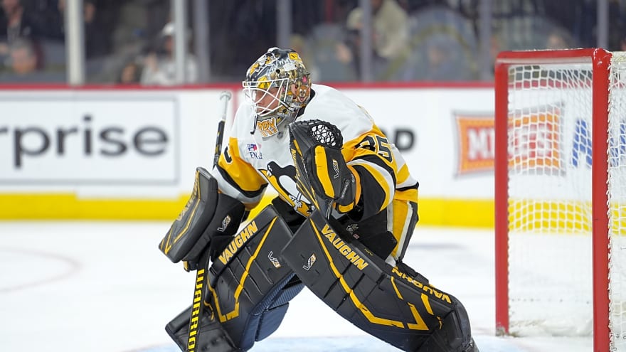 Play of Oilers’ Top Goalie Targets Going in Opposite Directions