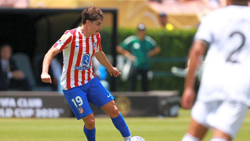 Report: Arsenal could sacrifice duo to land 40-goal star Berta once signed