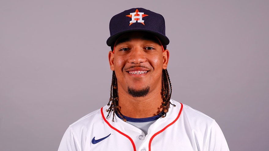 2026 Transactions: Astros Promote Ullola, Braves Sign Santana