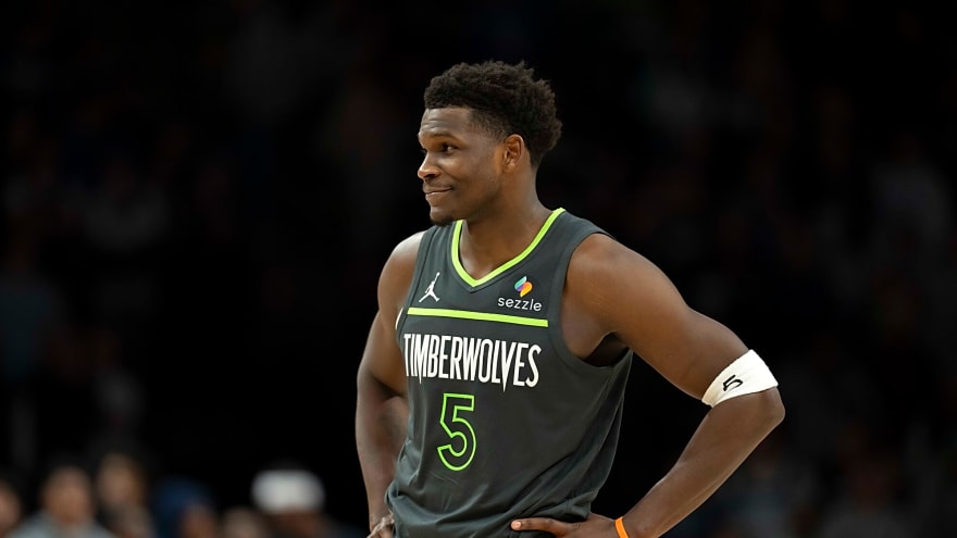 Anthony Edwards’ game-winner lifts Timberwolves past Spurs with 104-103 win