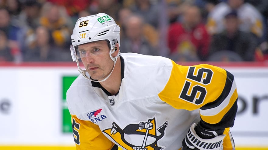 Flyers Sign Noel Acciari To 2-Year, $5.6-Million Contract