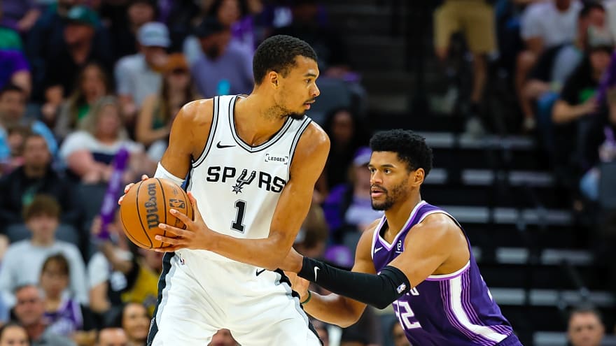 Internet Debates If Victor Wembanyama Could Lead Miami (Ohio) To NCAA Title