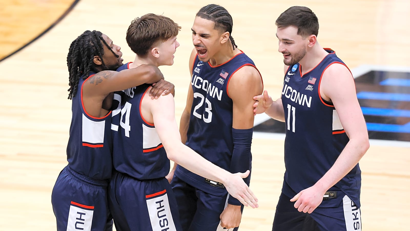 Duke Announcers Demanded Technical Foul After UConn's Game-Winning Shot